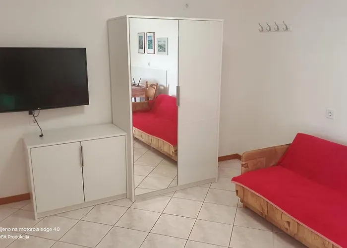 Apartman Dinko Bol